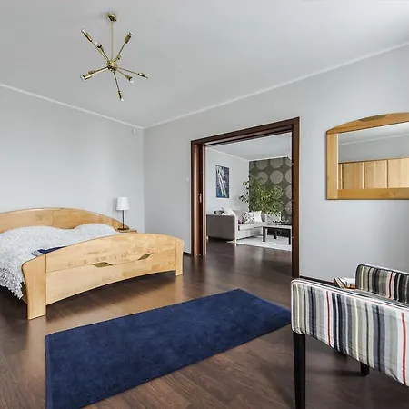 100m2 River View Apartment Gdansk